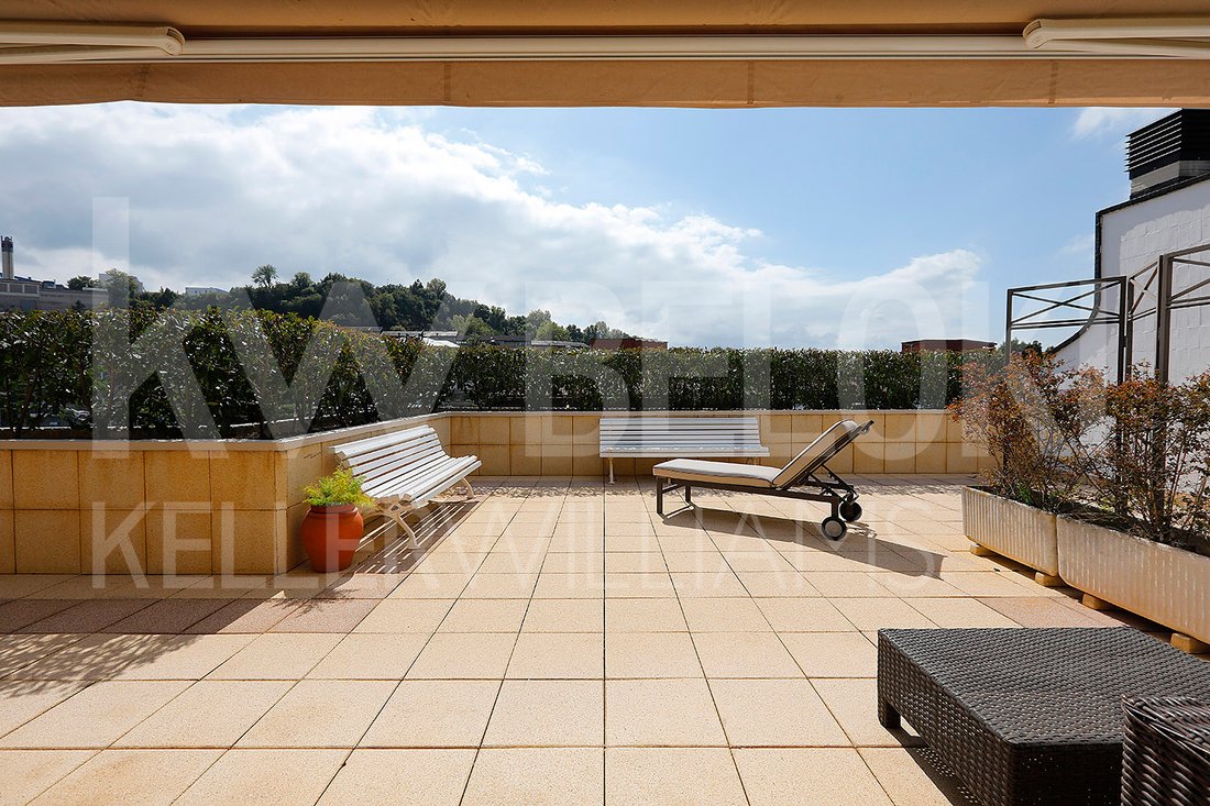 Apartment in Mendebaldea, Donostia-San Sebastian, Spain 1 - 18948859