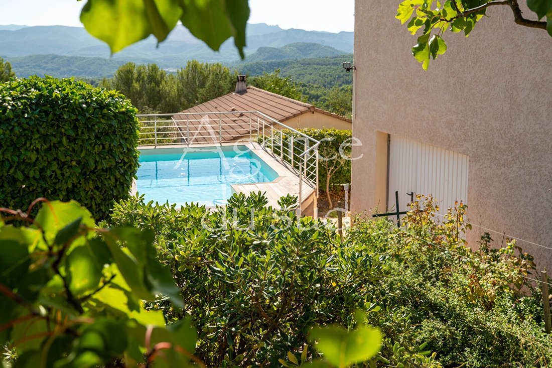 House in Peypin, Provence-Alpes-Côte d'Azur, France 3 - 18949566