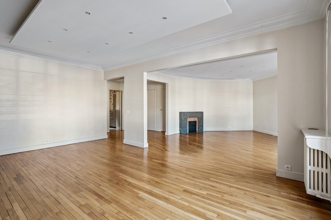 Apartment in Seine et Berges, Paris 1er Arrondissement, Paris 3 - 18251611