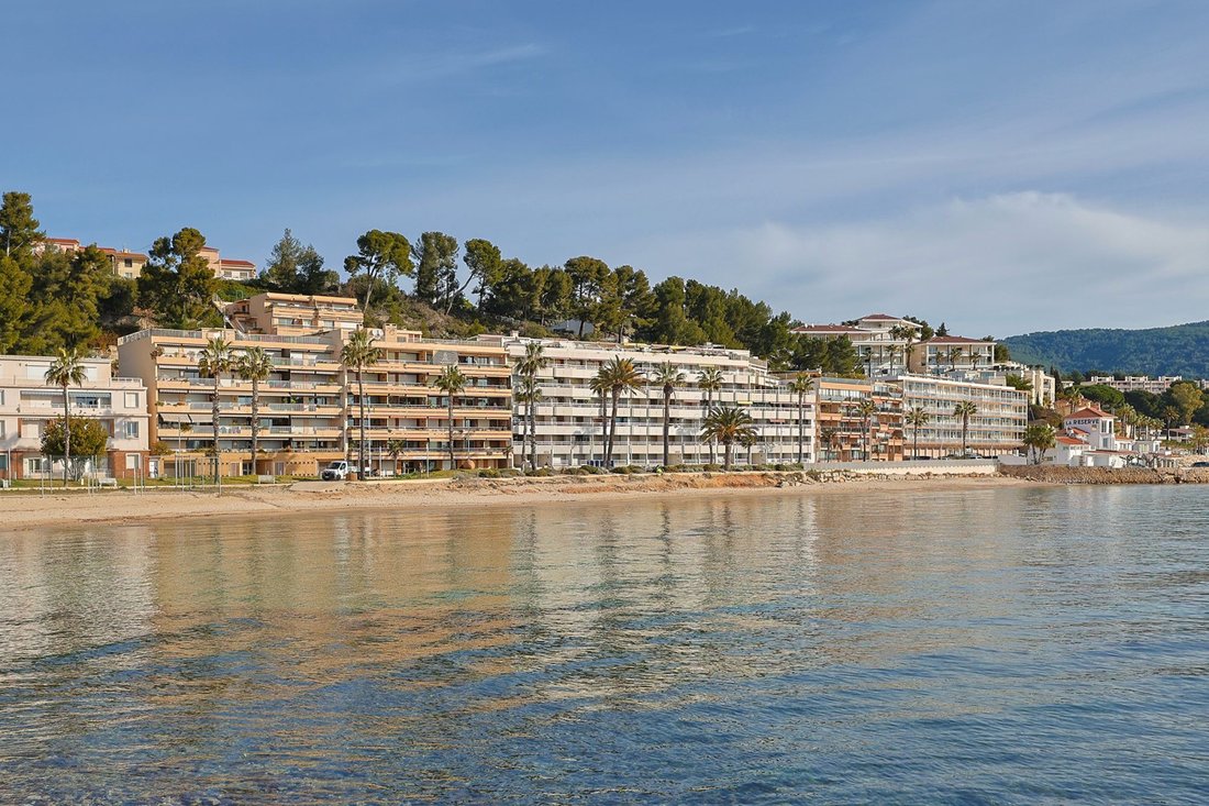 Apartment in Bandol, Provence-Alpes-Côte d'Azur, France 1 - 18479038