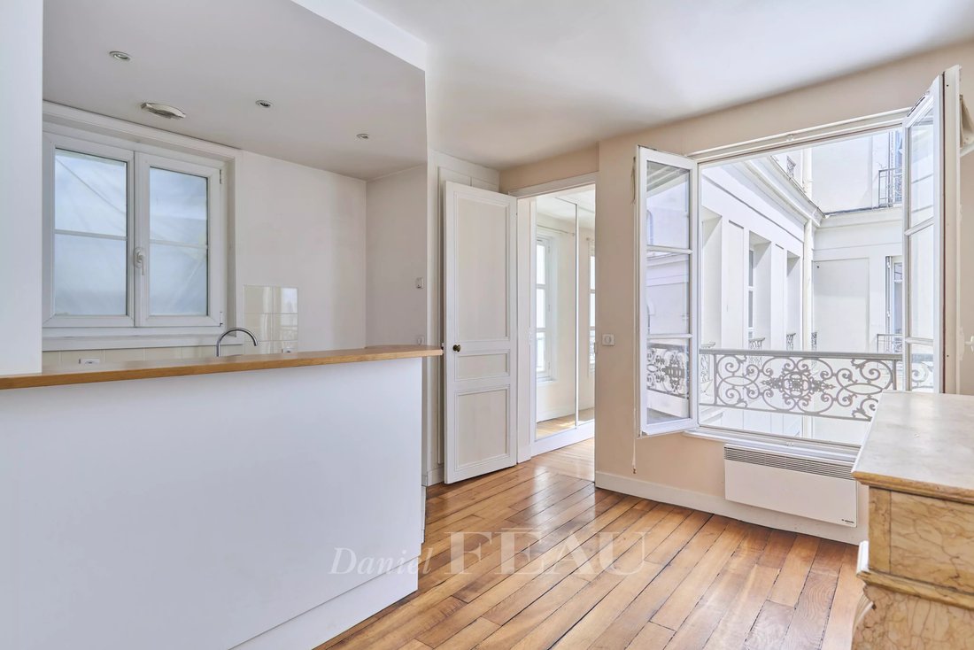 Apartment in Saint Merri, Paris 4e Arrondissement, Paris 1 - 18949775