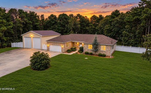 House in Manchester Township, New Jersey, United States 1