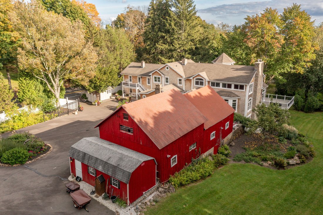 House in Wolcott, Connecticut, United States 4 - 18950758