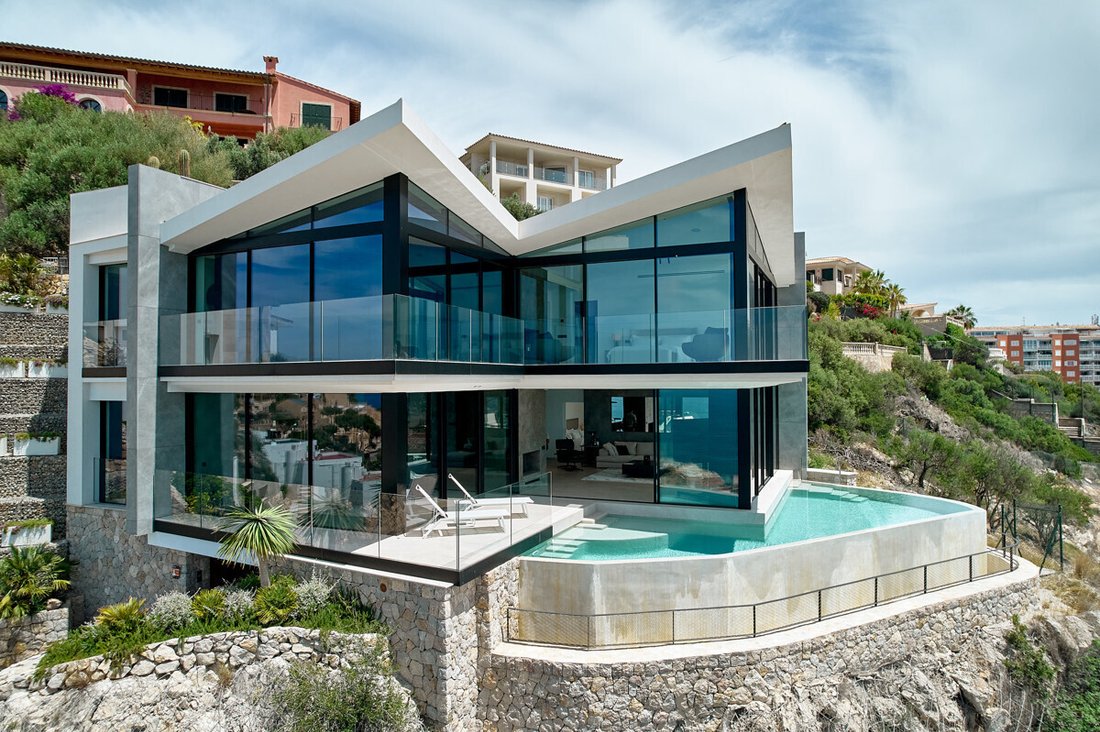 Villa in Rotes Velles, Calvia, Balearic Islands 1 - 18954610
