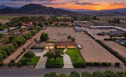 House in Hemet, California, United States 1