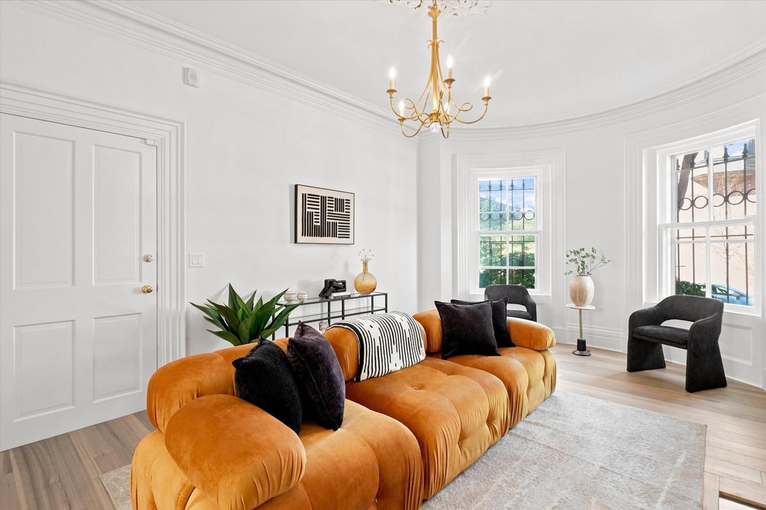 Condo in Boston, Massachusetts, United States 3 - 18948954
