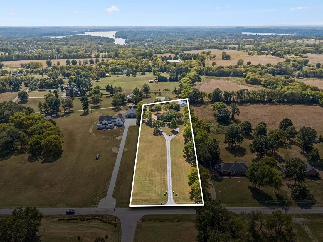 House in Gallatin, Tennessee, United States 2 - 18948697