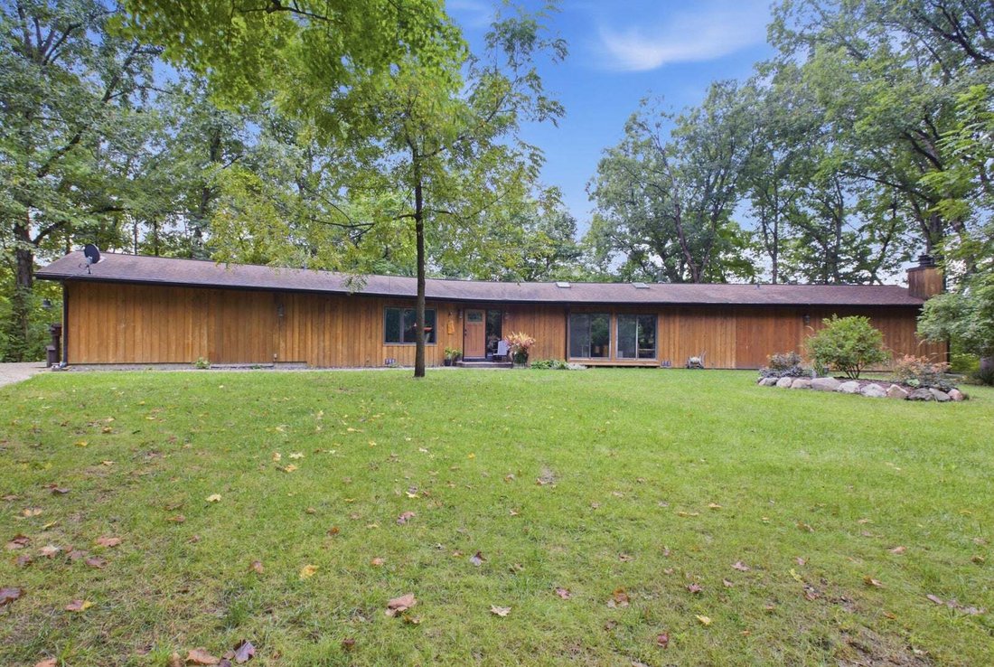 House in Sidney, Illinois, United States 2 - 18953416