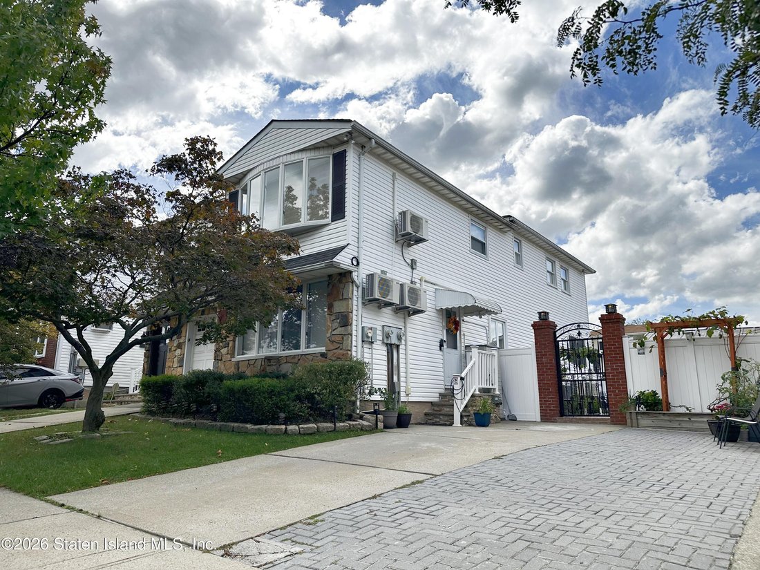 House in New York, New York, United States 3 - 18951714