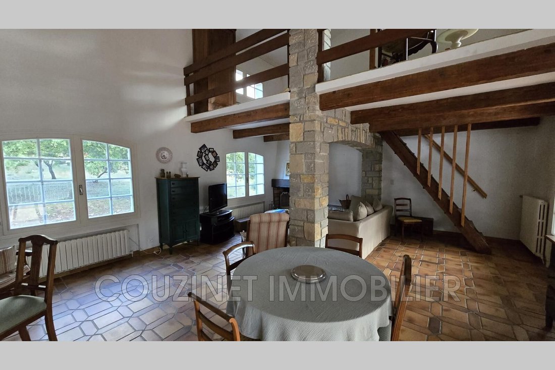 Villa in Centre Ville, Le Beausset, France 4 - 18949357