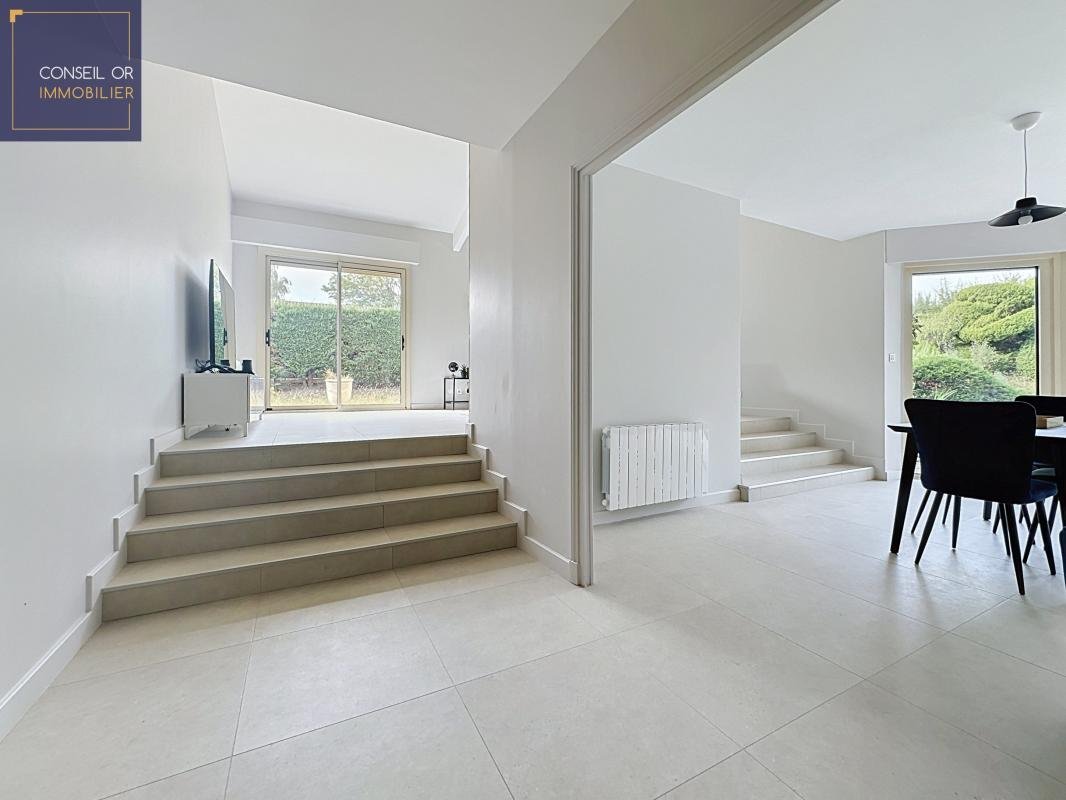 House in Basses-Barolles, Saint-Genis-Laval, France 4 - 18949710