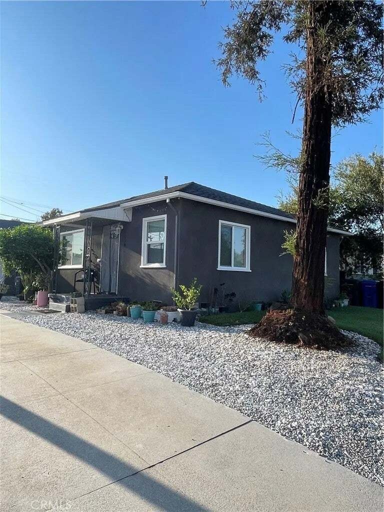 San Gabriel, California, United States 4 - 18953704