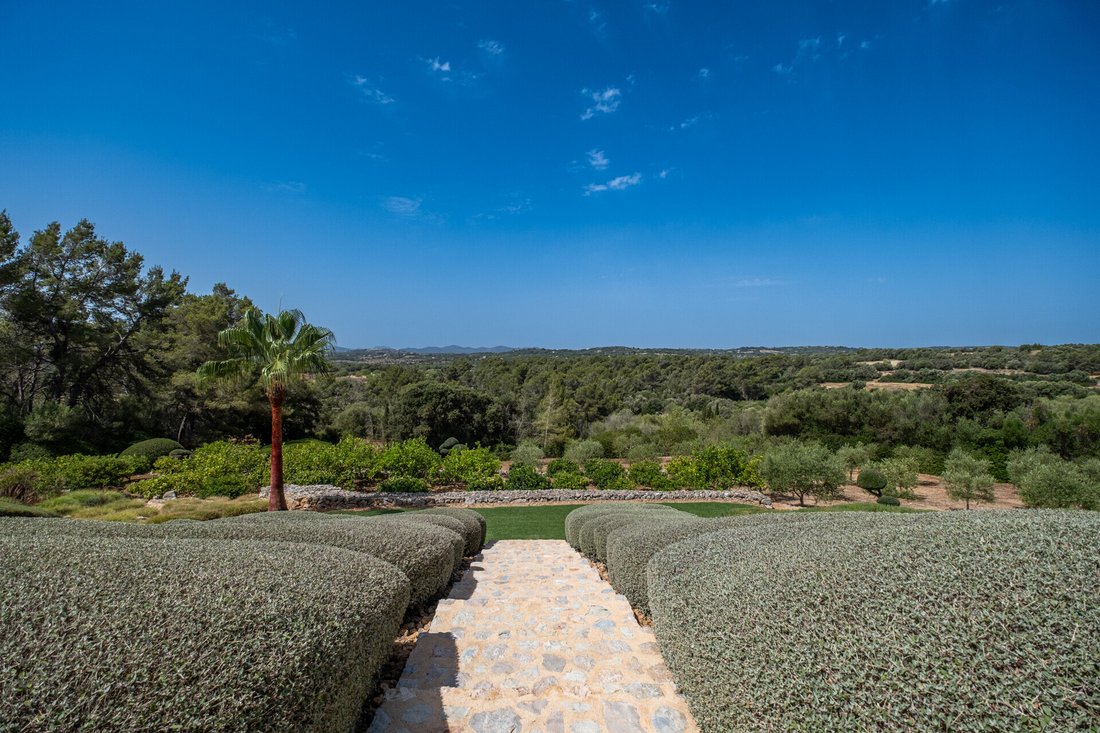 Finca in Sant Llorenc des Cardassar, Balearic Islands, Spain 3 - 18949720