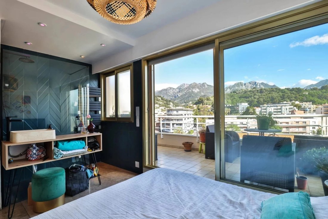 Apartment in Cabbe-Saint Roman, Roquebrune-Cap-Martin, France 5 - 18949622