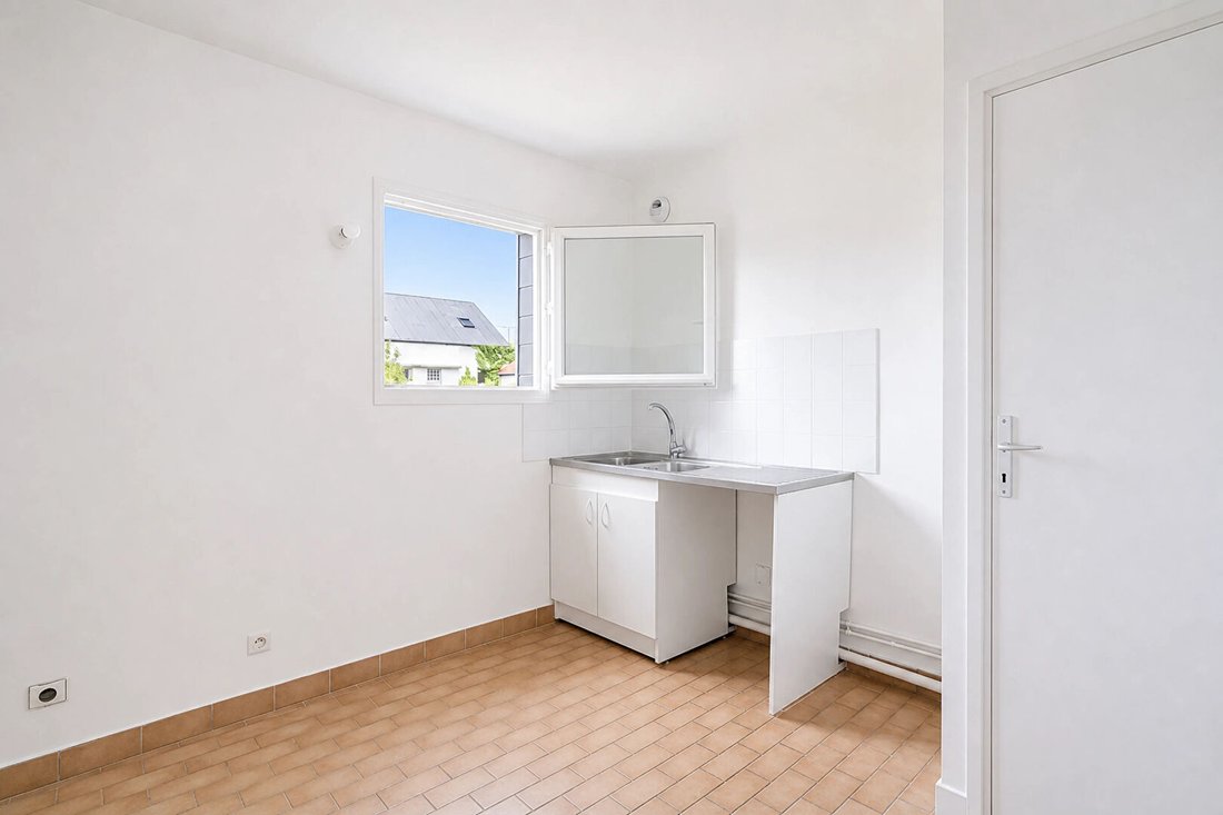 Apartment in La Garenne-Colombes, Ile-de-France, France 5 - 18955163