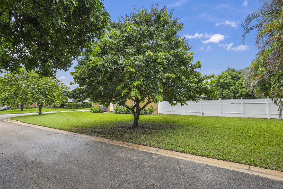 House in Coral Springs, Florida, United States 4 - 18952627