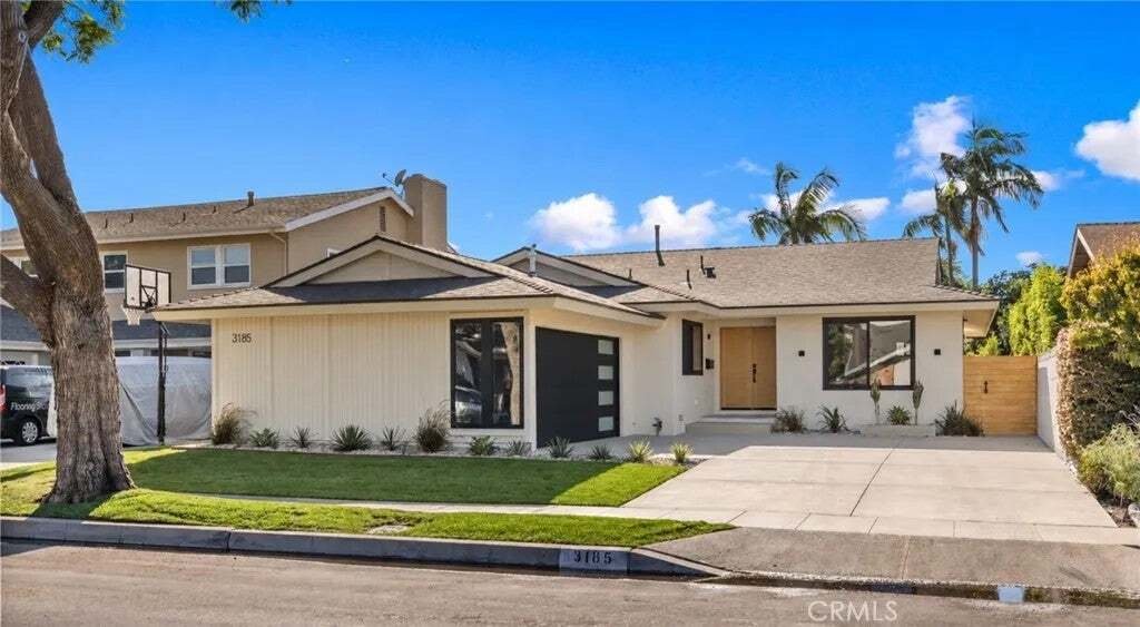 House in Signal Hill, California, United States 3 - 18953609