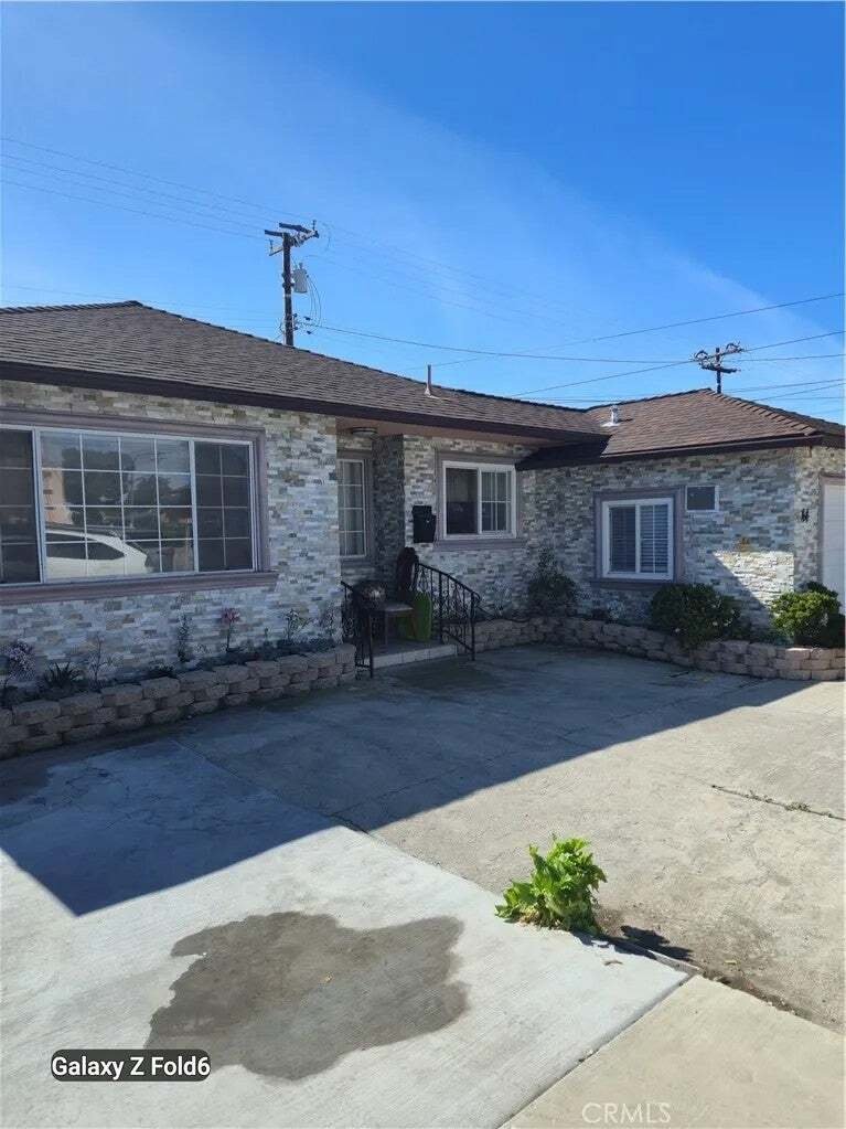 Signal Hill, California, United States 2 - 18953769