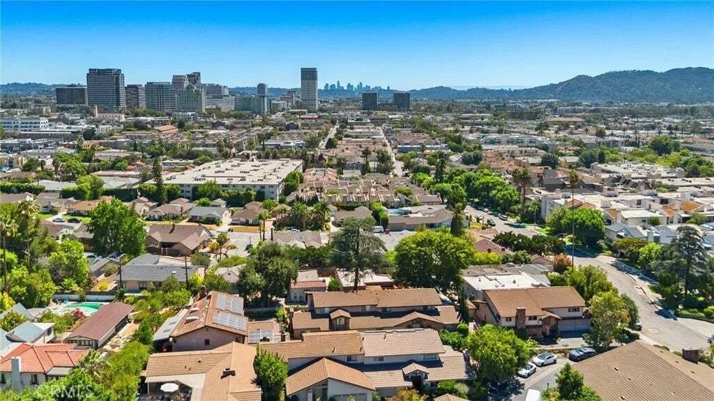 Condo in Glendale, California, United States 3 - 18953745