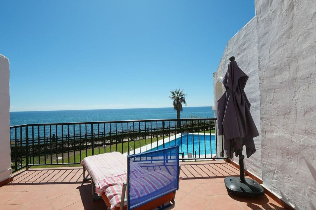 Townhouse in Sitio de Calahonda, Mijas, Spain 1 - 18948825
