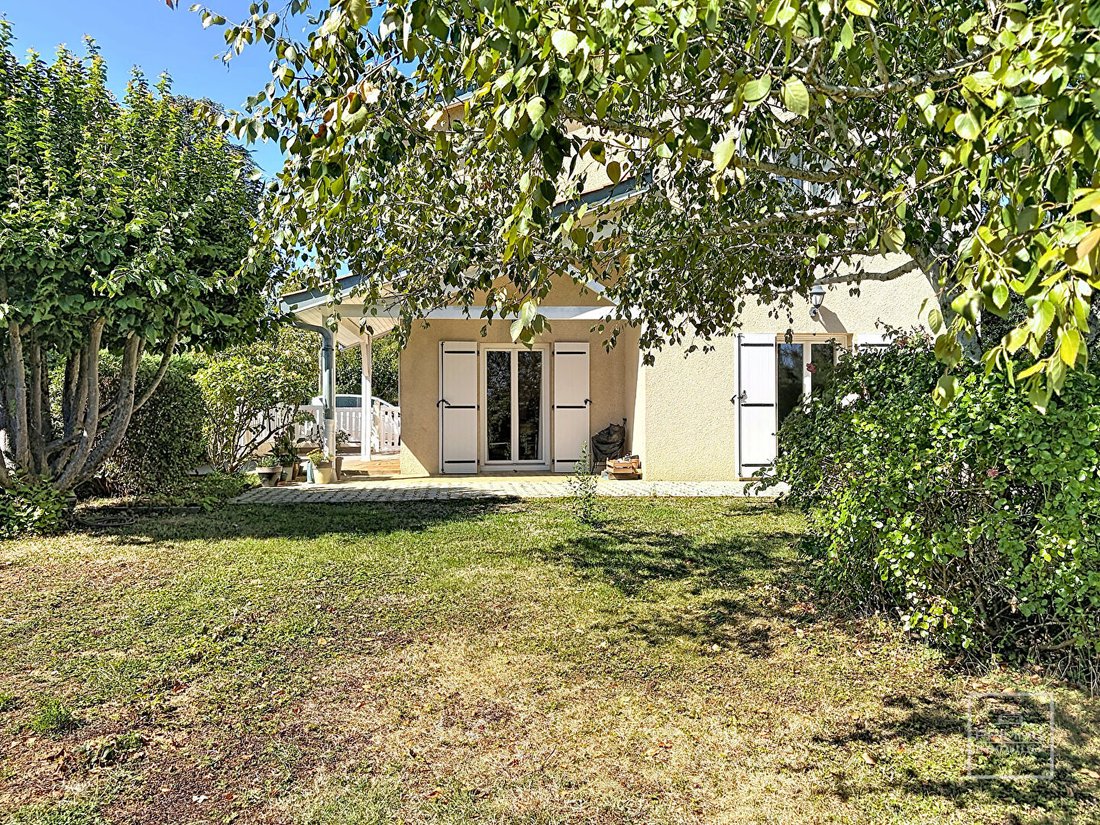 House in Centre et Sud Est, Saint-Didier-au-Mont-d'Or, France 1 - 18954496