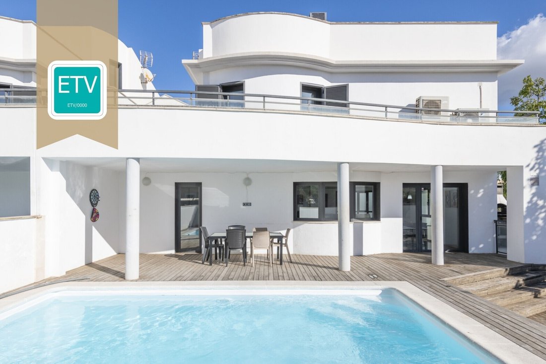 Villa in Playa de Palma, Palma, Balearic Islands 1 - 18950240