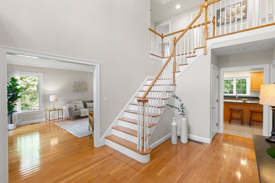 House in Topsfield, Massachusetts, United States 4 - 18937095