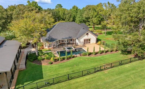 House in Jacksonville, Texas, United States 1