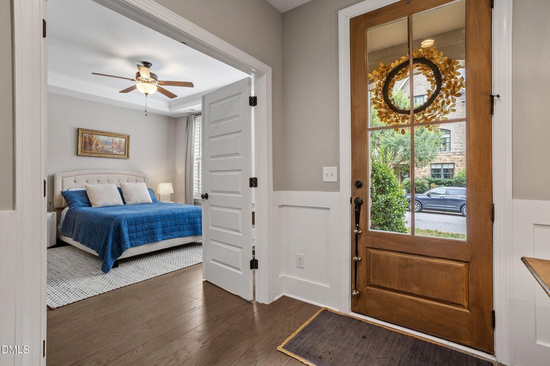 Townhouse in Raleigh, North Carolina, United States 2 - 18948656