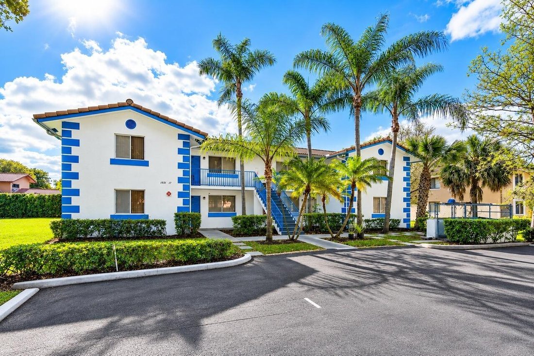 Coral Springs, Florida, United States 2 - 18952645