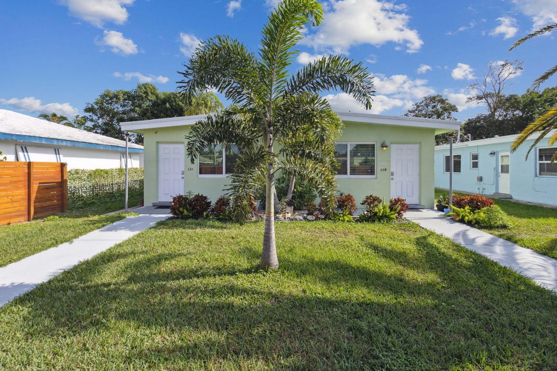 Delray Beach, Florida, United States 4 - 18952720