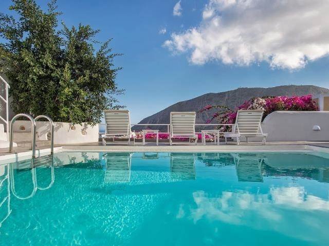 Estate in Thira, Aegean, Greece 3 - 18952471