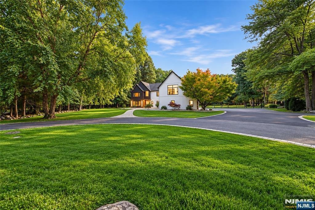 House in Mahwah, New Jersey, United States 2 - 18948862