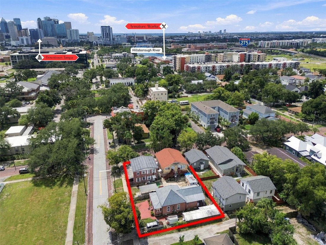 Tampa, Florida, United States 1 - 18952324