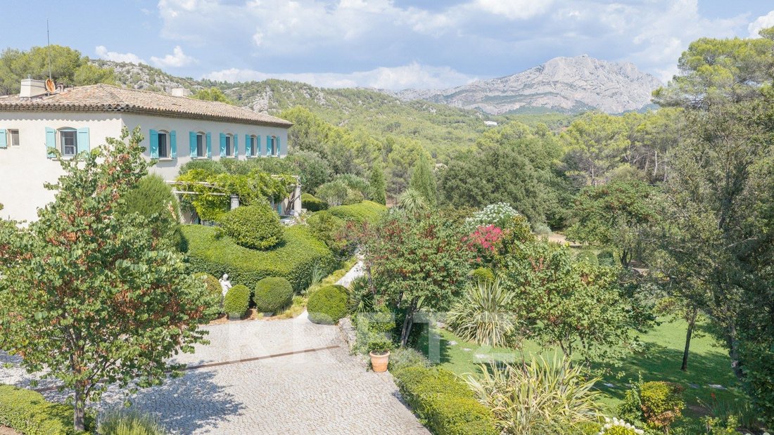 Country House in Le Tholonet, Provence-Alpes-Côte d'Azur, France 2 - 18955151