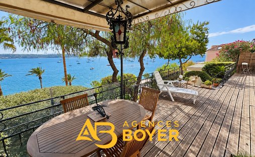 Apartment in Saint-Cyr-sur-Mer, Provence-Alpes-Côte d'Azur, France 1