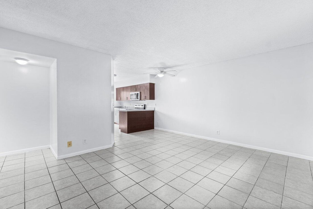 Coral Springs, Florida, United States 5 - 18952645