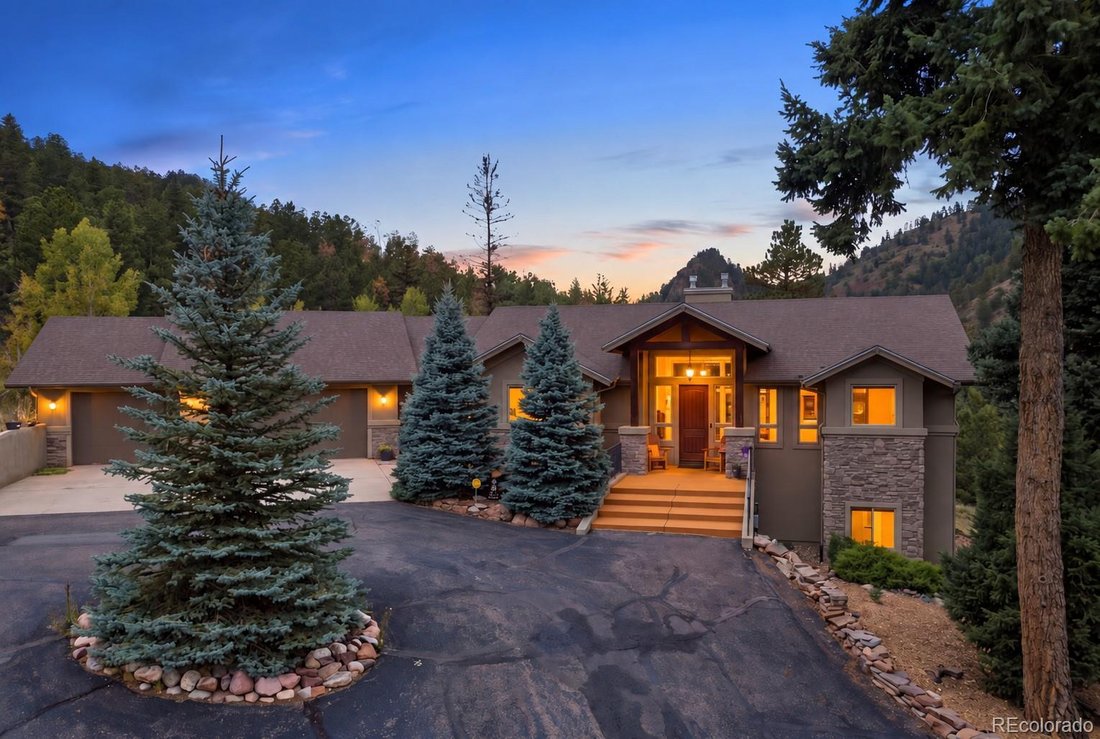 House in Cascade-Chipita Park, Colorado, United States 1 - 18954389