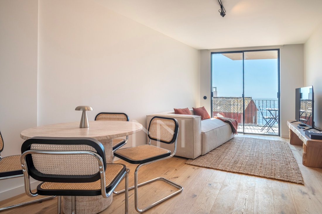 Apartment in Cedofeita, Santo Ildefonso, Se, Miragaia, Sao Nicolau e Vitoria, Porto District, Portugal 3 - 18955031