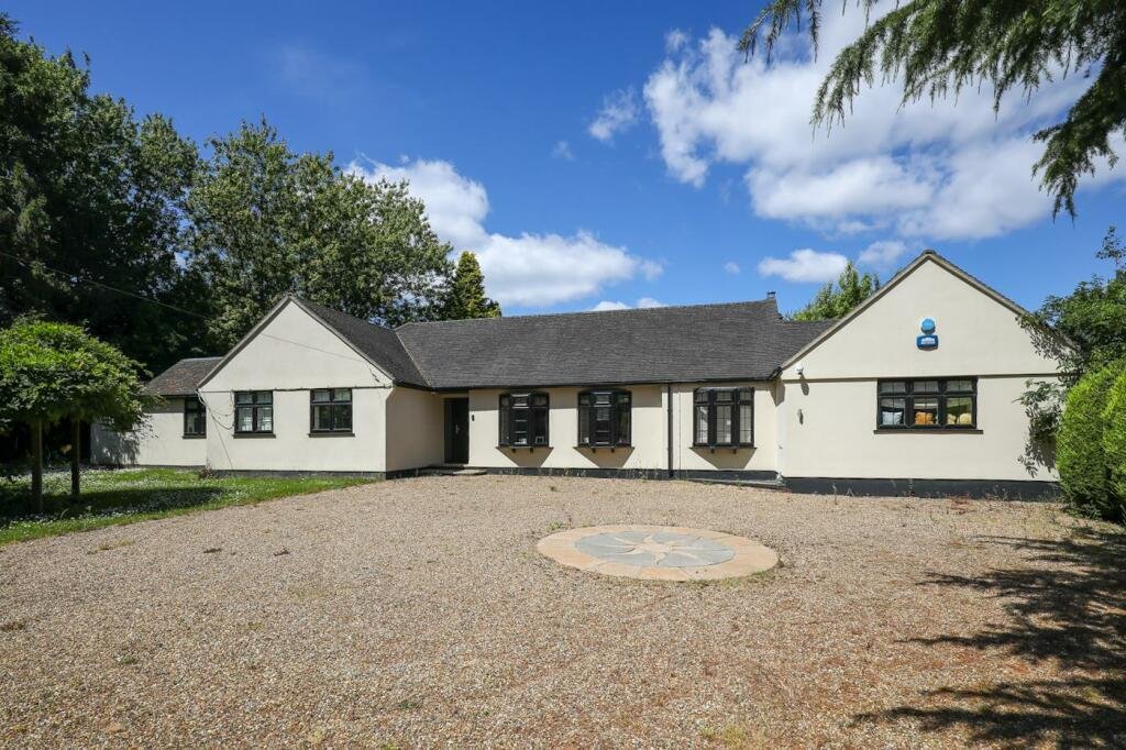 Bungalow in Westerham, England 1 - 18948639