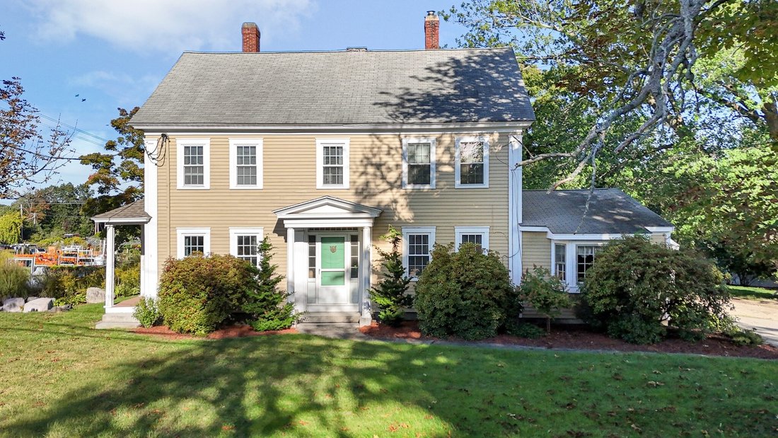 House in Chelmsford, Massachusetts, United States 1 - 18954021