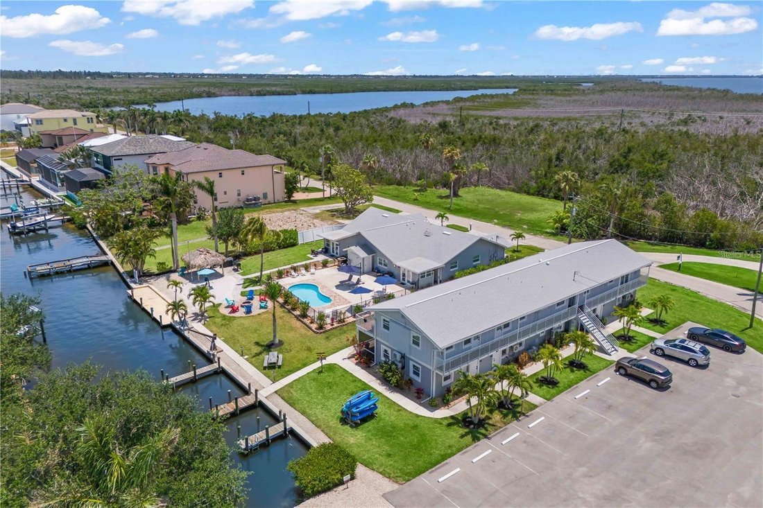 Condo in Cape Coral, Florida, United States 3 - 18952322