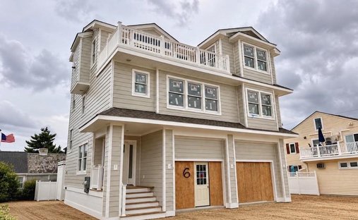 House in Ship Bottom, New Jersey, United States 1
