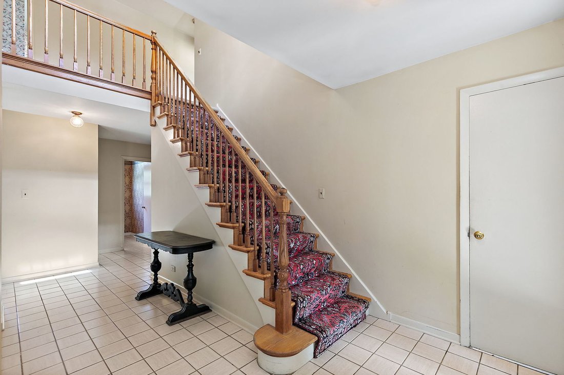 House in Mount Prospect, Illinois, United States 5 - 18953356