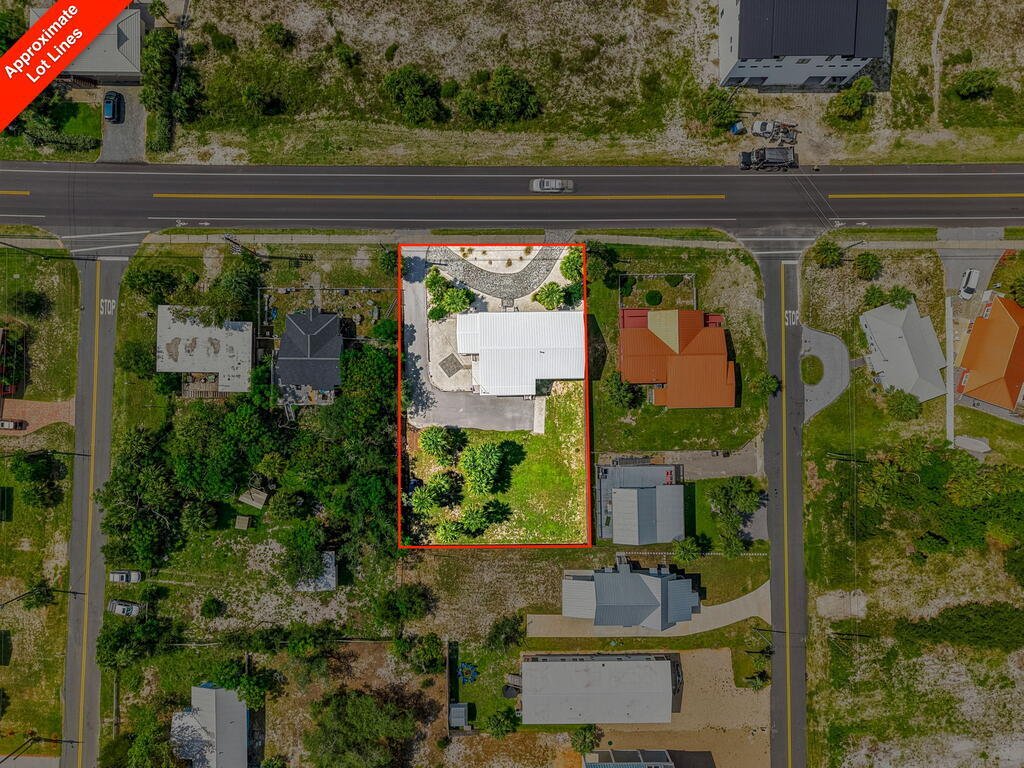 House in Port St. Joe, Florida, United States 3 - 18948482