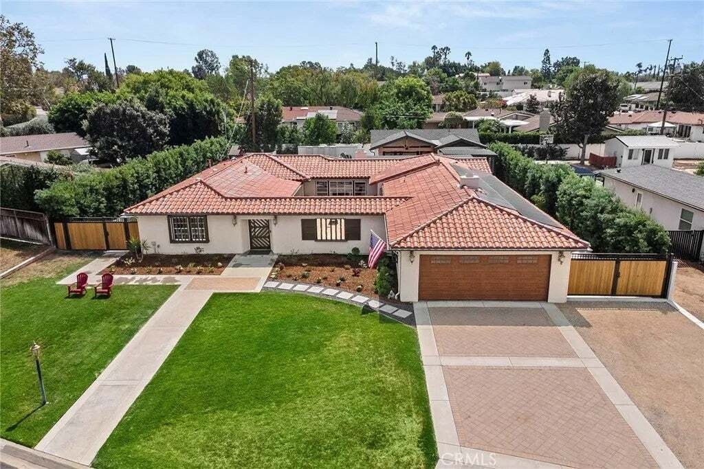 House in Fullerton, California, United States 3 - 18953503