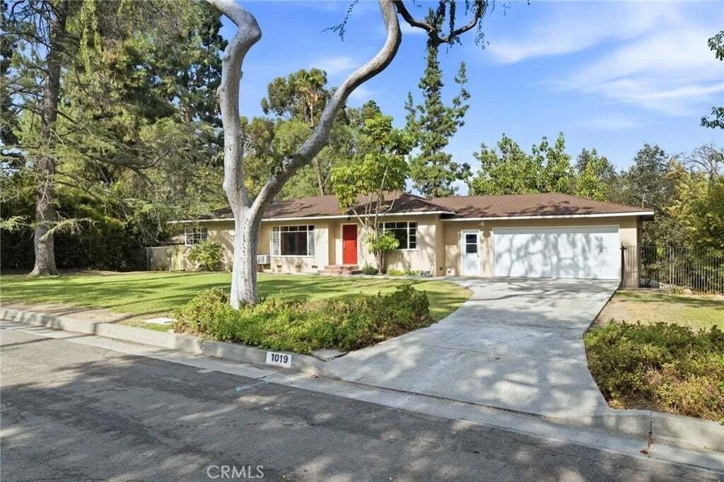 House in Fullerton, California, United States 4 - 18953523