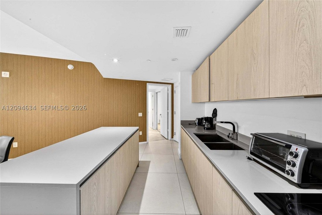 Condo in Hollywood, Florida, United States 5 - 18952670