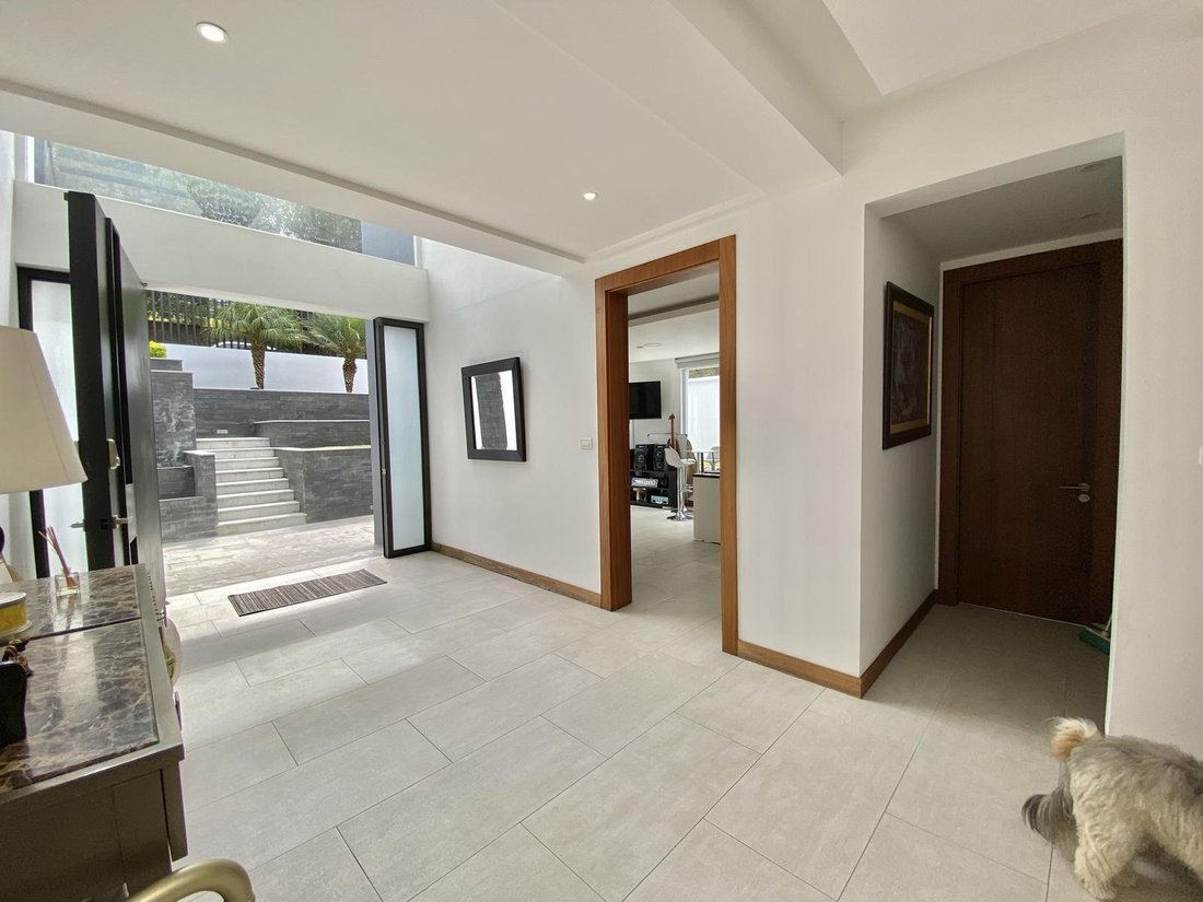 House in Quito, Pichincha, Ecuador 2 - 18949422