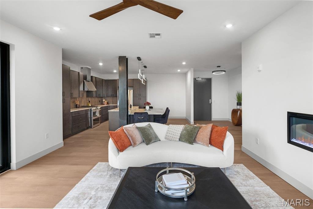 Condo in Edwardsville, Illinois, United States 4 - 18949180